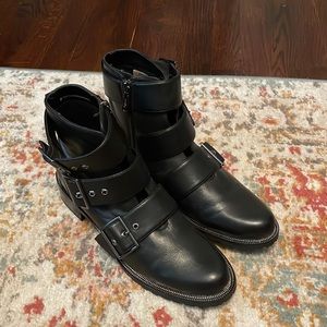 Blondo Camila Waterproof Bootie